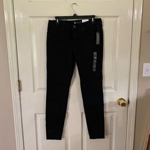 DONATING 12/5 Black Skinny Jeans